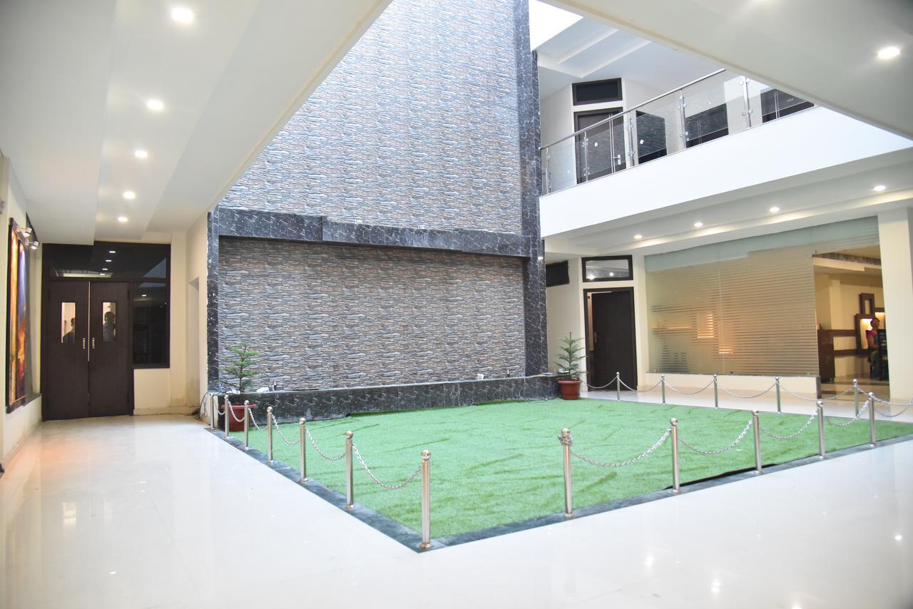 Hotel Castle View Roorkee Εξωτερικό φωτογραφία